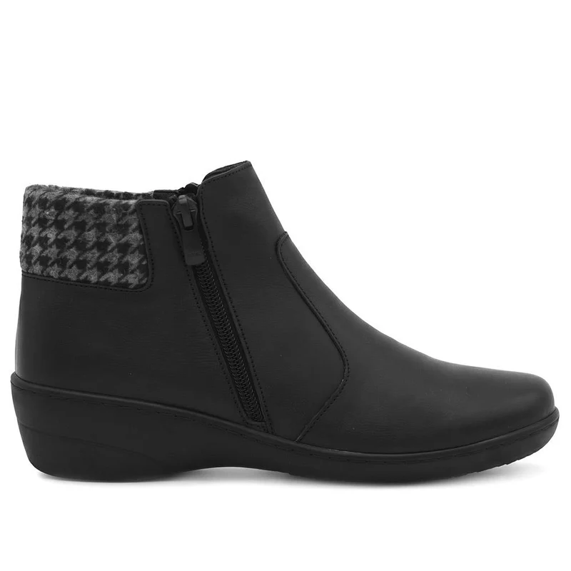 Smart Leather Ankle Boots W/ Soft Knitted Cuff - LUCK44008 / 330 194 - Black