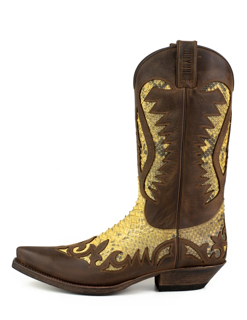 Handgefertigte Westernstiefel CowboyStiefel für Herren aus braunem und gelbem geöltem Leder 2567 Texanas