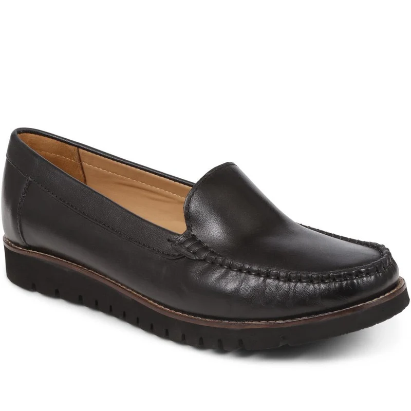Casual Leather Loafers - NAP38009 / 324 409 - Black