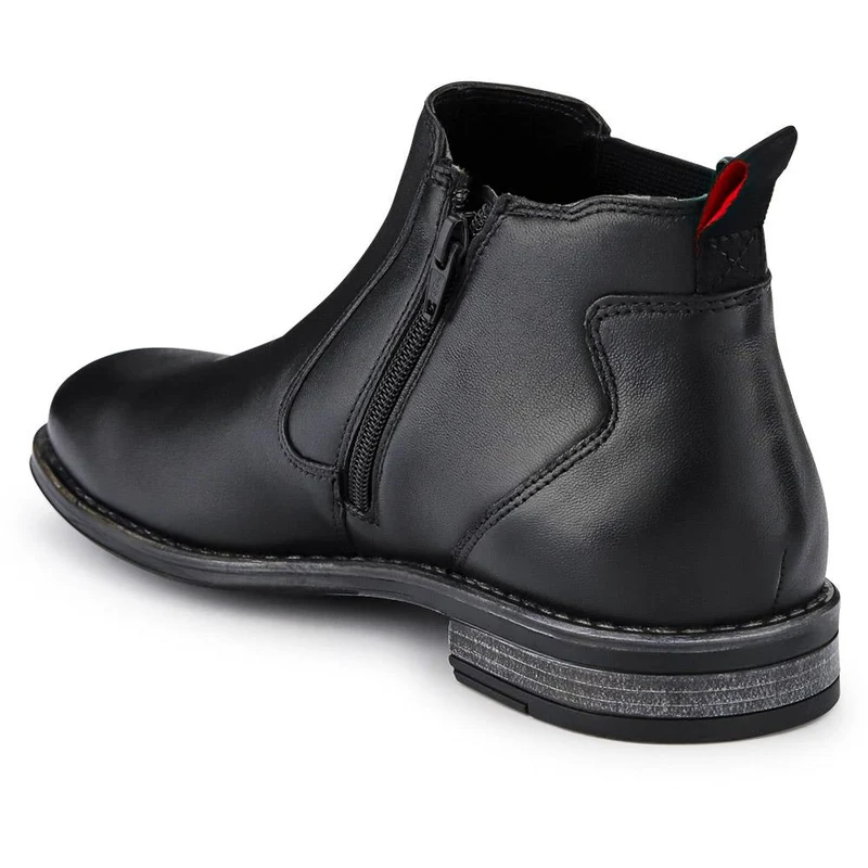 Leather Chelsea Boots - BUG40518 / 326 005 - Black