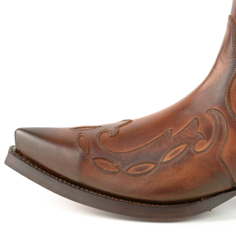 Cowboystiefel oder Stiefeletten für Damen und Herren, handgefertigt aus braunem Leder, Urban 1931