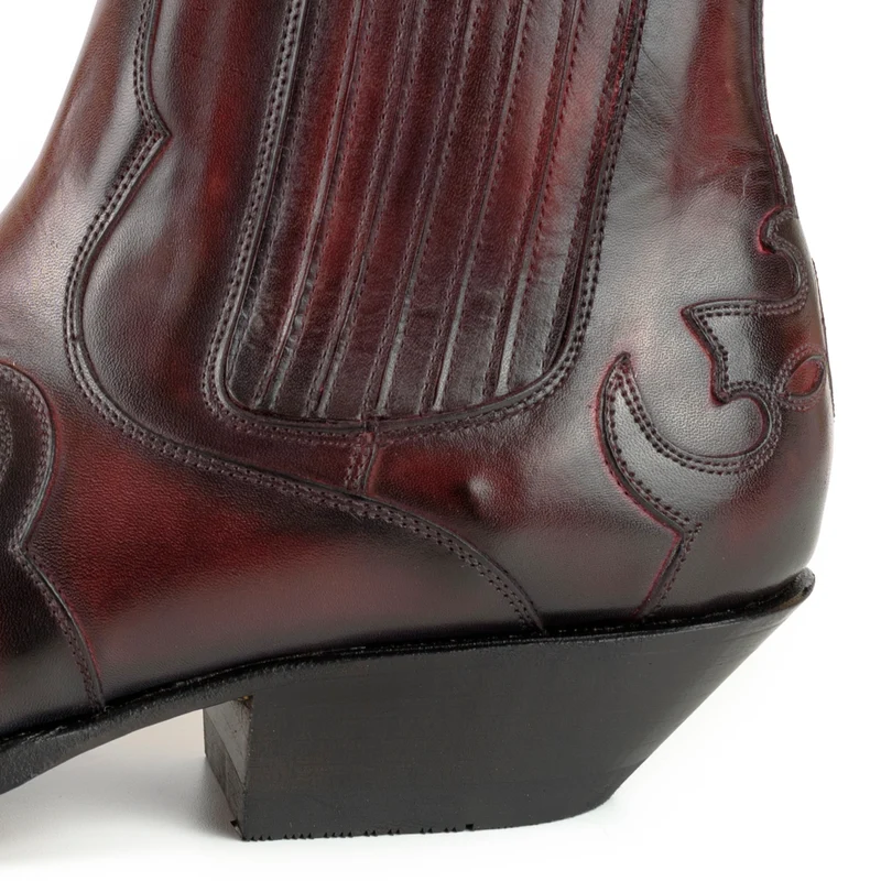 Cowboystiefel oder Stiefeletten für Damen und Herren, handgefertigt aus rotem Leder, Urban 1931
