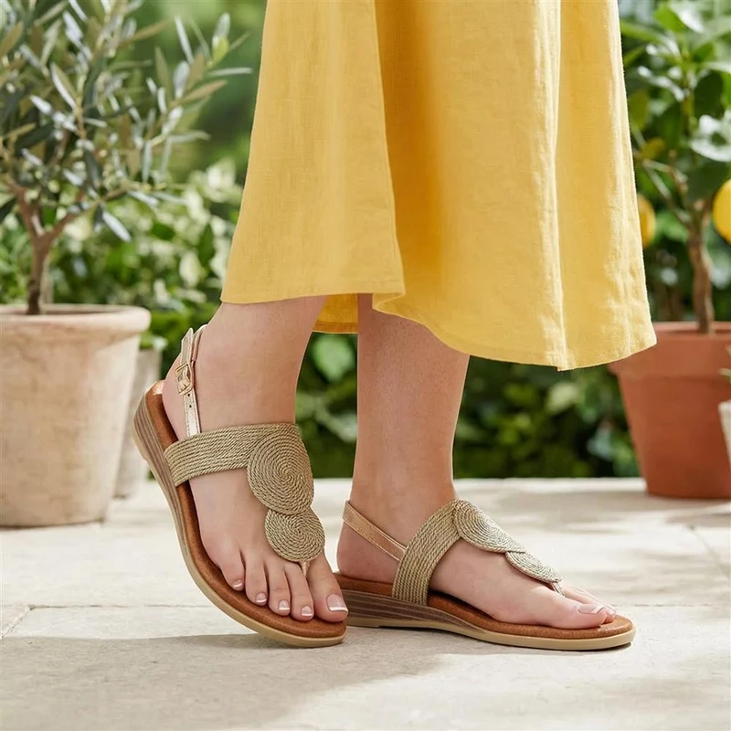 Buckled Toe Post Sandals - BAIZH41050 / 327 218 - Gold