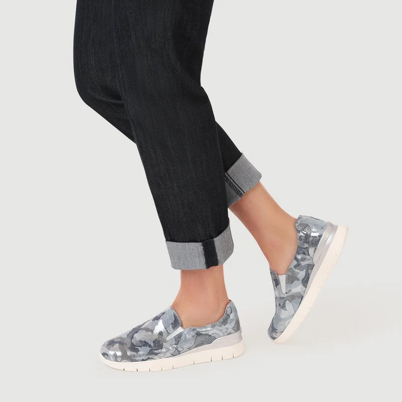 Casual Slip-On Shoes - BRK41042 / 327 130 - Navy Multi