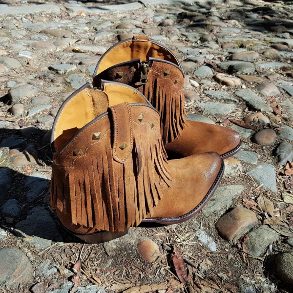 Handgefertigte Damen-Cowboystiefel oder Stiefeletten aus Wildleder mit Fransen in Braun 2374 Texanas