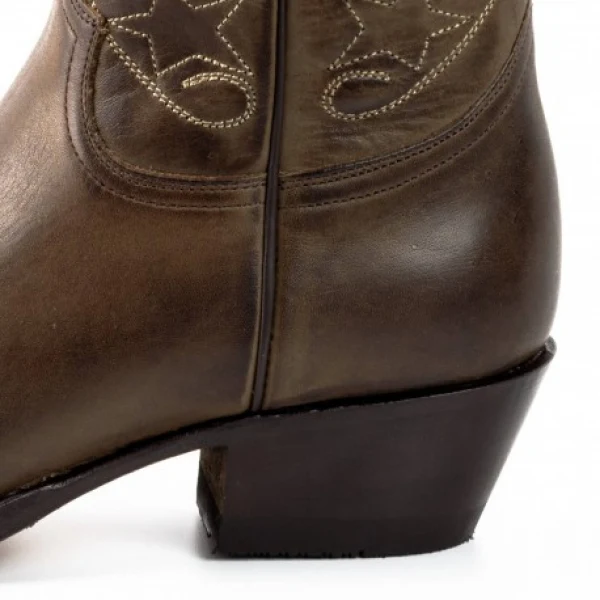 Handgefertigte Damen-Cowboystiefel oder Stiefeletten aus dunkelbraunem Leder 2374 Texanas