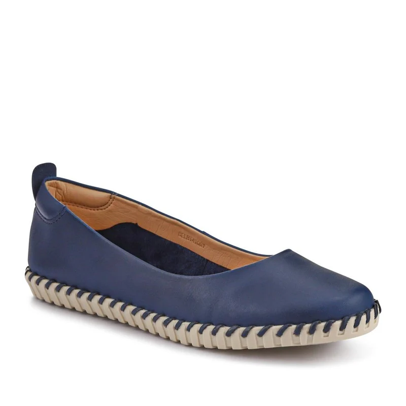 Lightweight Leather Pumps - BELBT41001 / 327 496