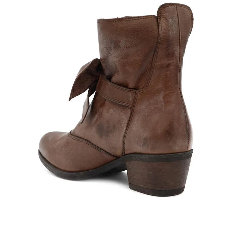 Bellissimo Leather Bow Boots - BELKARY42001 / 328 474 - Brown