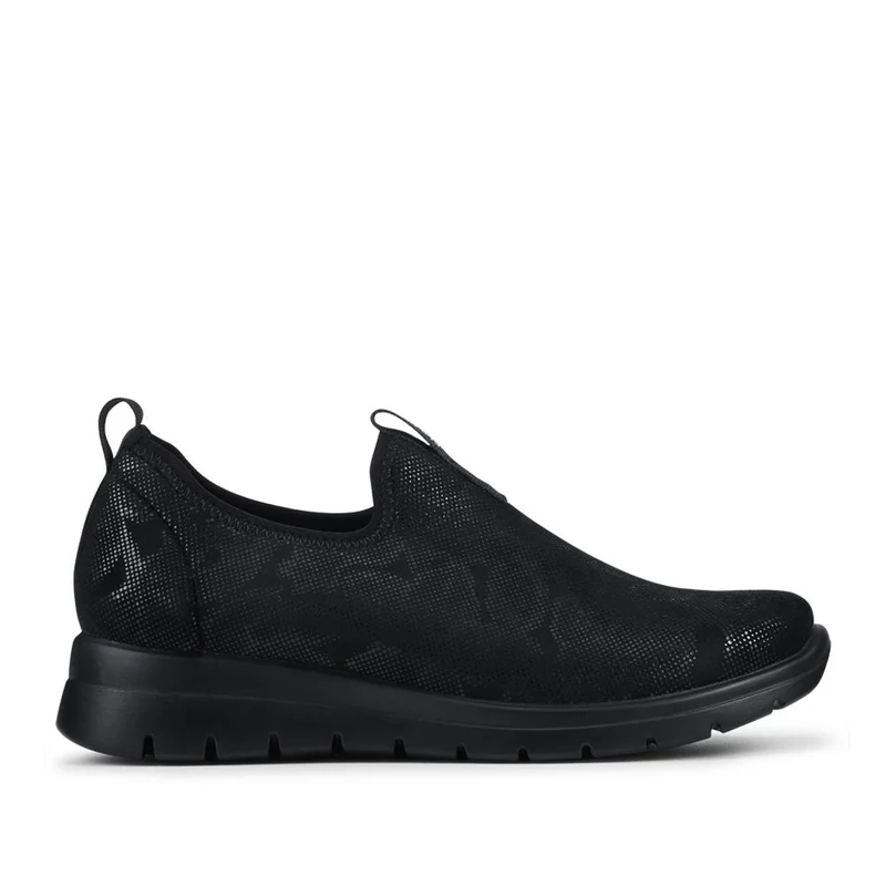 Fly Flot Stretch Fit Slip- On Shoes - FLY42023 / 327 685 - Black
