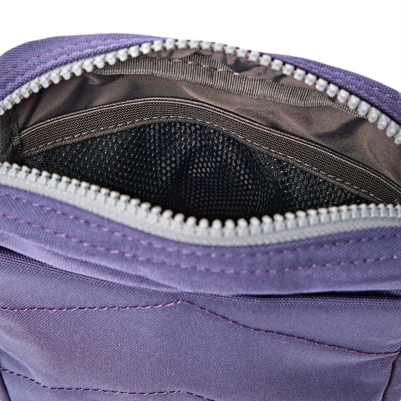 ROKA Bond Oceana Tasche aus recyceltem Canvas