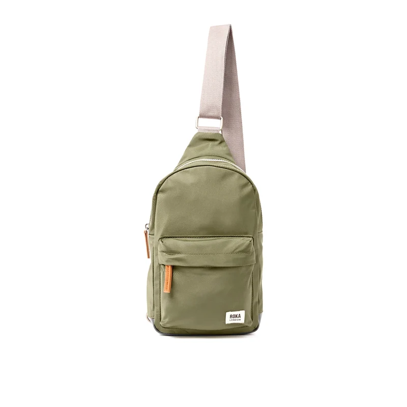 ROKA Willesden Große Tasche aus recyceltem Nylon | Chive