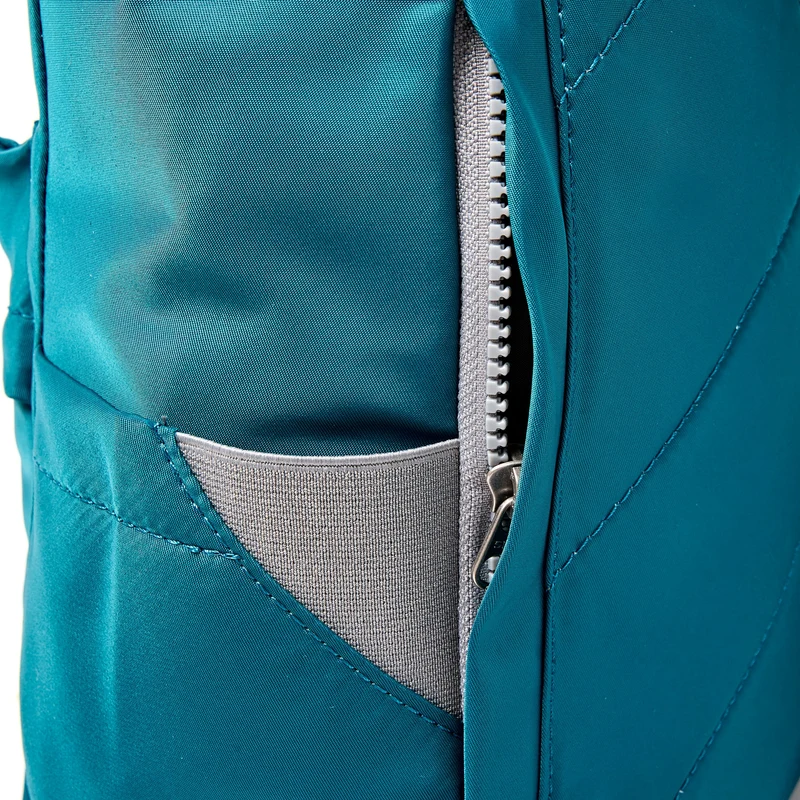 ROKA Canfield B Nordsee Kleine Tasche aus recyceltem Nylon