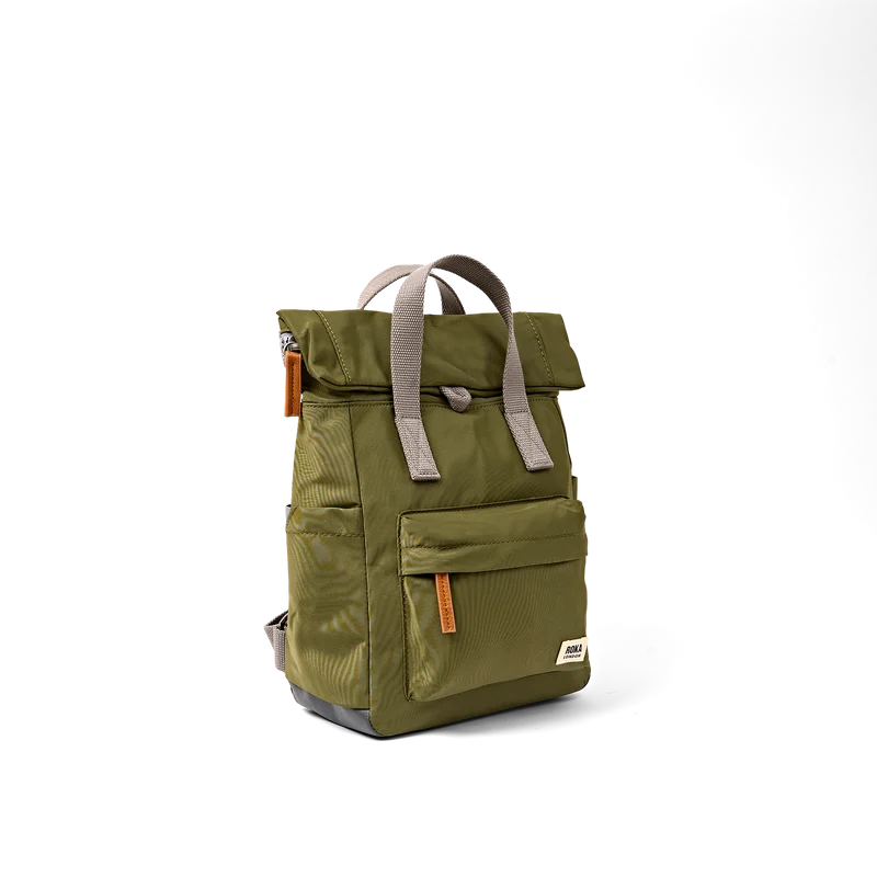 ROKA Canfield B Chive Kleine Tasche aus recyceltem Nylon