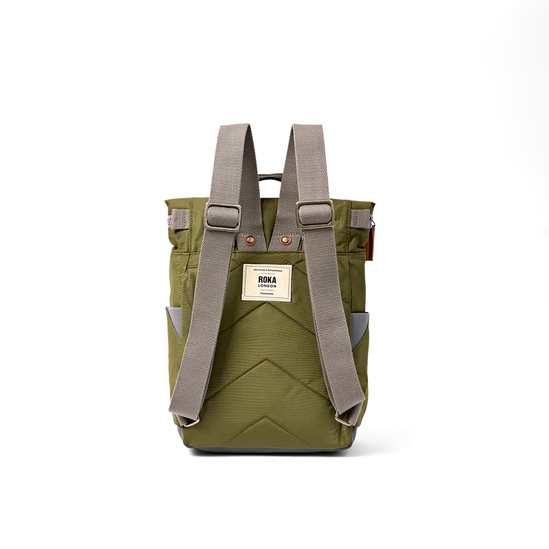 ROKA Canfield B Chive Kleine Tasche aus recyceltem Nylon