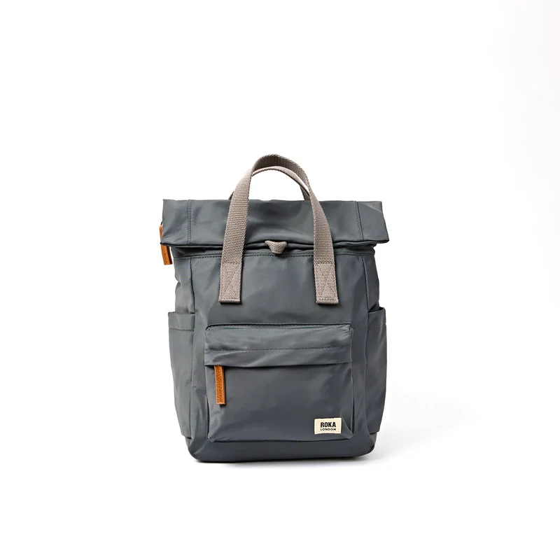 ROKA Canfield B Beluga Kleine Tasche aus recyceltem Nylon