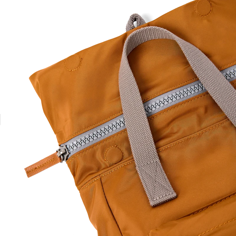 ROKA Canfield B Biscuit Kleiner Beutel aus recyceltem Nylon