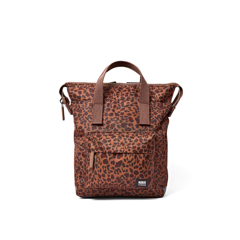 ROKA Bantry B Mini Leopard Kleine Tasche aus recyceltem Canvas