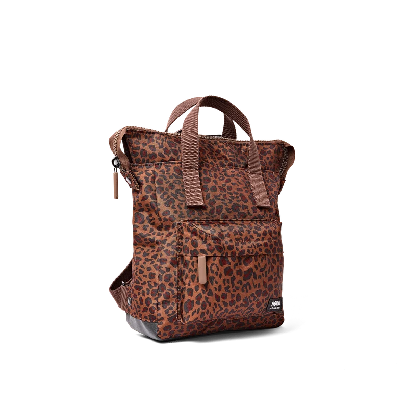 ROKA Bantry B Mini Leopard Kleine Tasche aus recyceltem Canvas