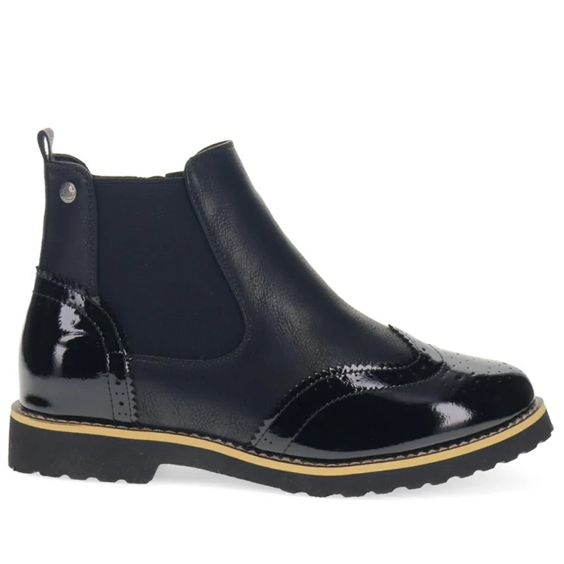 Wide-Fit Brogue Ankle Boots - WBINS40233 / 326 349 - Black