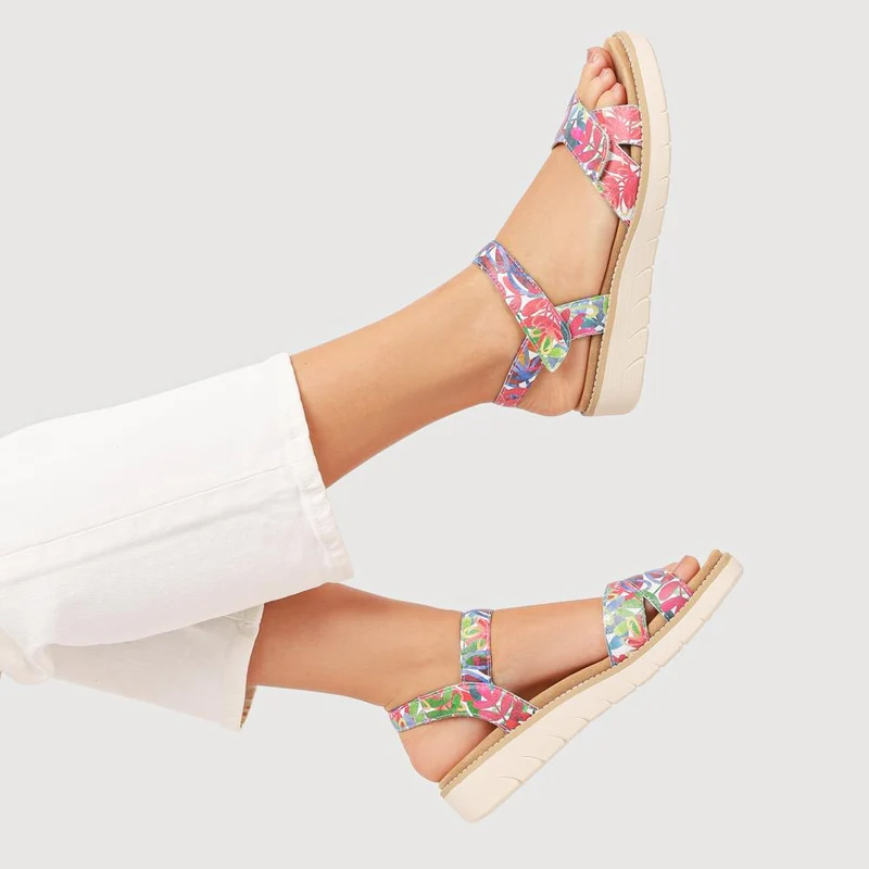Casual Leather Touch-Fasten Sandals - DRS41507 / 327 086 - Multi
