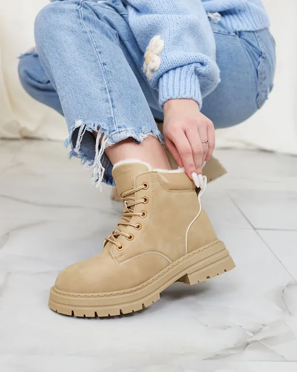 Alosia – Stiefeletten mit Schnürung Und Klobiger Sohle