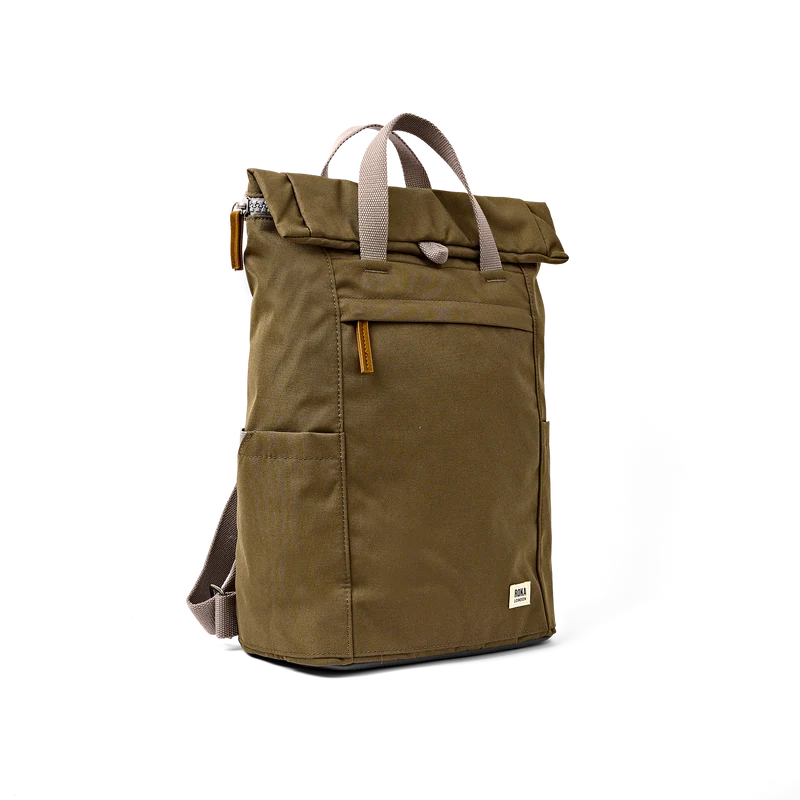 ROKA Finchley Eine mittelgroße Tasche aus recyceltem Canvas mit Meeresspray-Motiv
