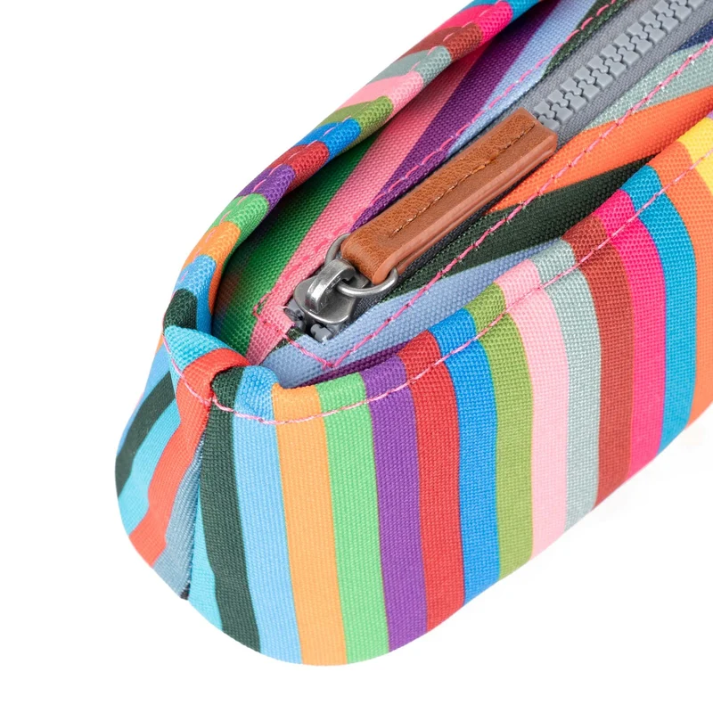 ROKA Pimlico Multi Stripe Kleiner Beutel aus recyceltem Canvas