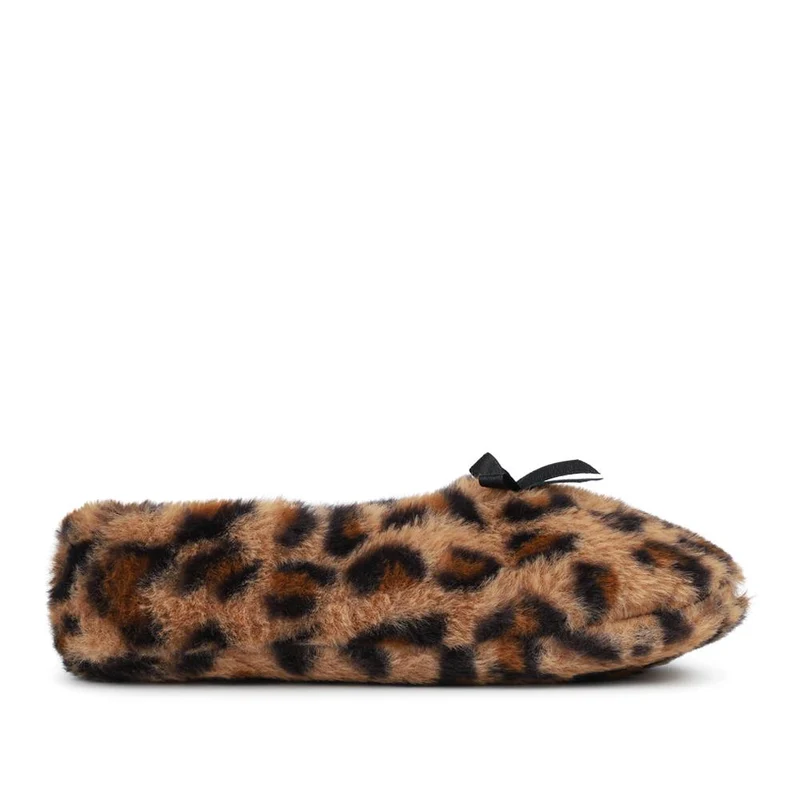 Warm Lined Slipper Socks With Bow Detail - YIWU42002 / 328 138 - Brown Leopard