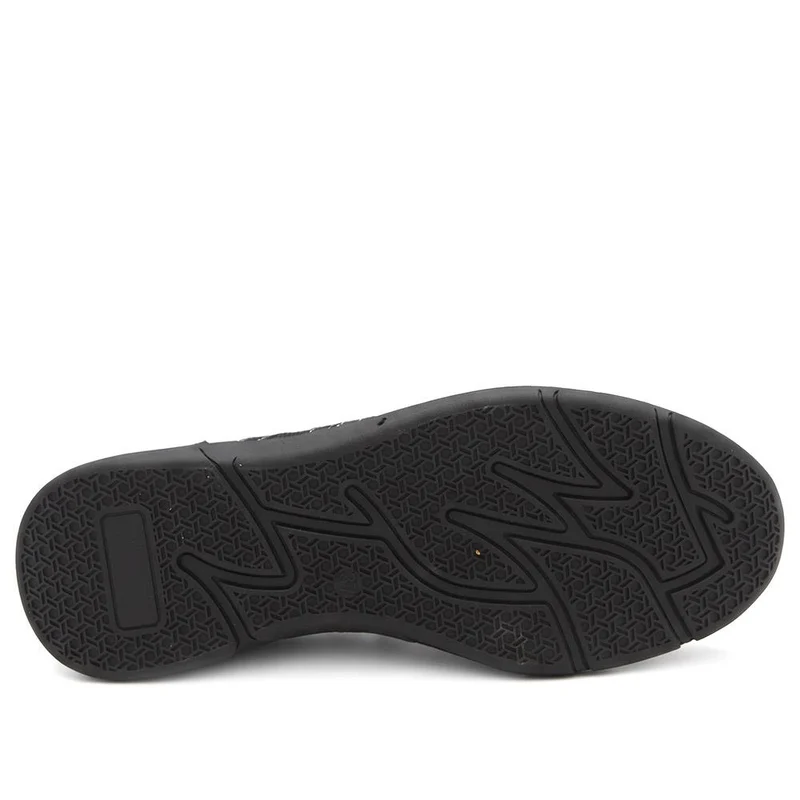 Lightweight Water Resistant Slip On Trainers - WBINS44038 / 329 872 - Black