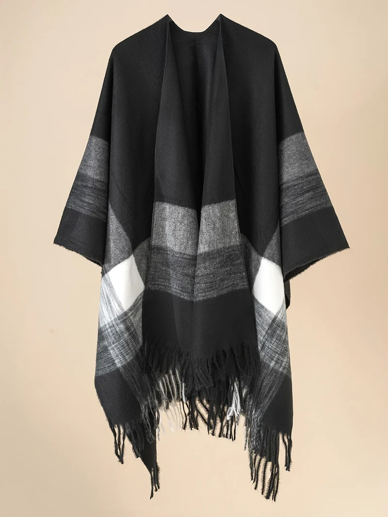 Kyrine - Poncho Schal Mit Fransen Und Geometrischem Muster