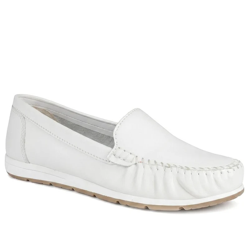 Marco Tozzi Leather Cushioned Moccasins - WEN43003 / 330 472 - White