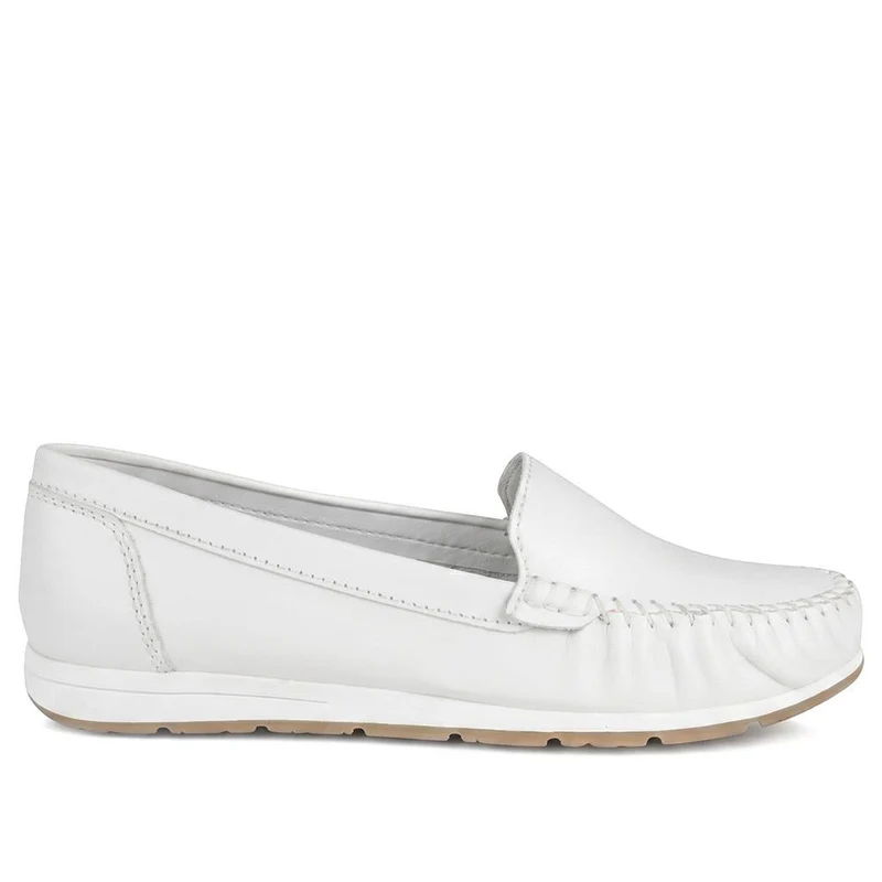 Marco Tozzi Leather Cushioned Moccasins - WEN43003 / 330 472 - White
