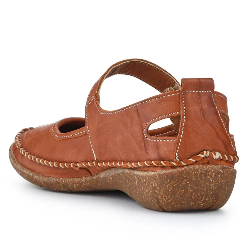 Leather Mary Janes - HAK39031 / 325 542 - Tan