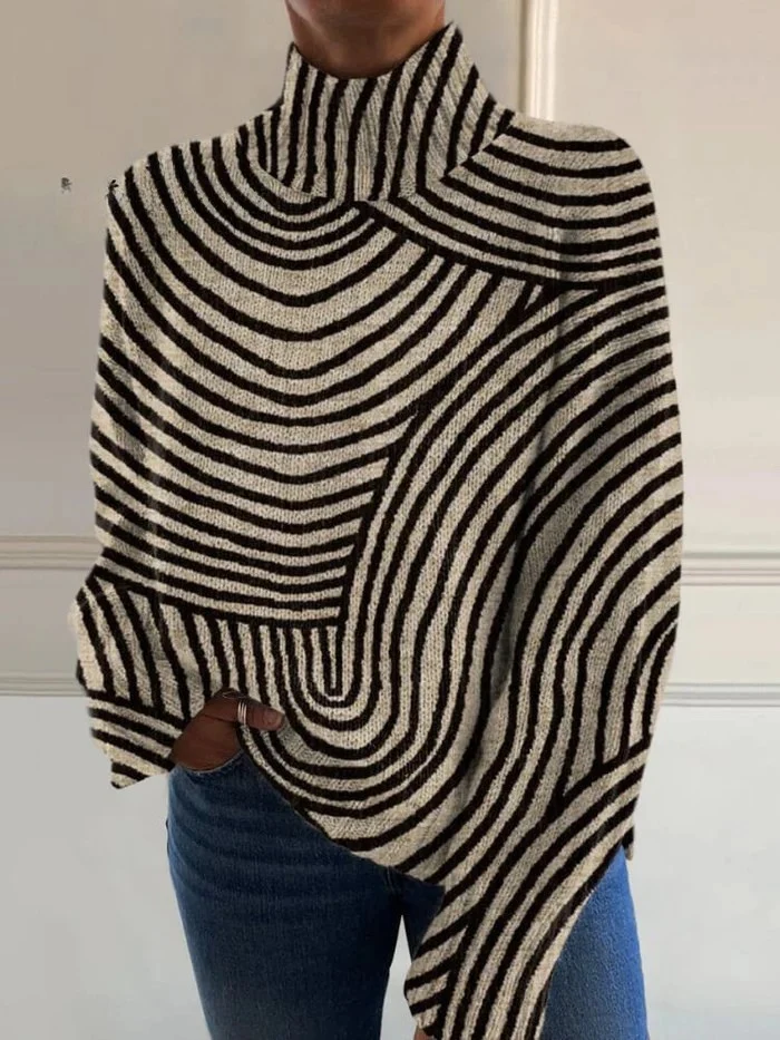 Silira – Rollkragen Pullover Mit Strichzeichnung