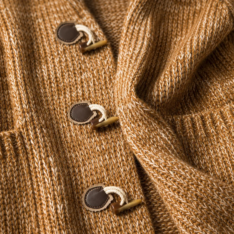 Lyndan – Langer Cardigan MIT Kapuze Und Knebelknöpfen