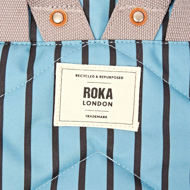 ROKA Canfield B Blue Stripe Medium Tasche aus recyceltem Canvas