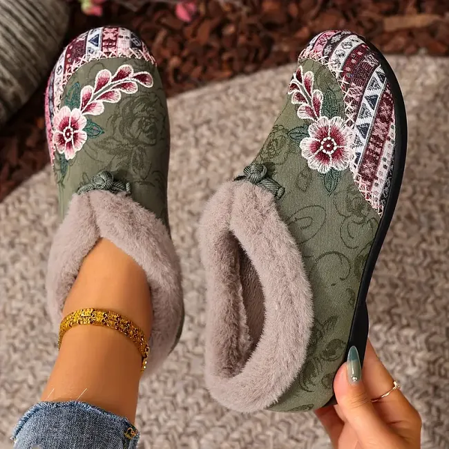 Dannelia – Bequeme Schuhe Aus Kunstfell