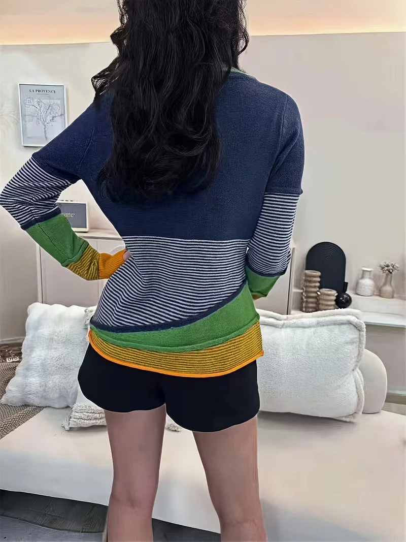 Lokina – Gestreifter Strickpullover im Farbe-Block-Schau