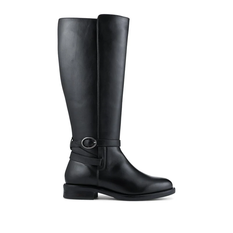Wide Fit Leather Long Boots With Buckle Detail - PRFEM42014 / 328 626 - Black