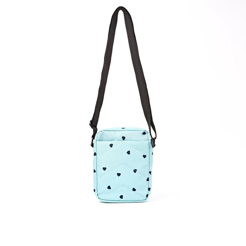 ROKA Bond Tasche aus recyceltem Canvas mit Herzmuster
