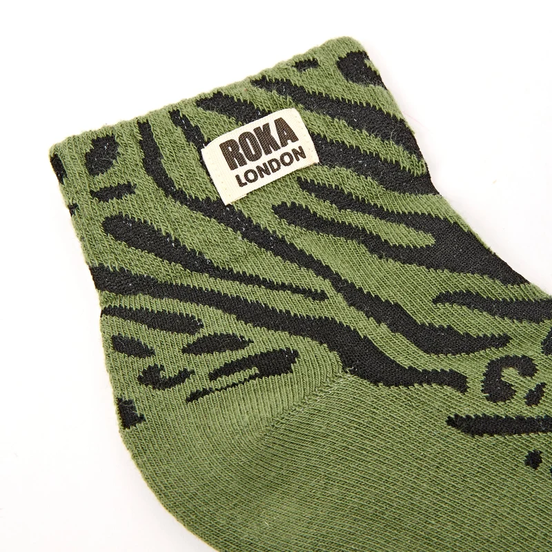 ROKA Wembley Bio-Baumwoll-Crop-Socken | Gemischtes Tier-Artischockenmuster