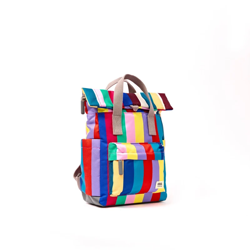 ROKA Canfield Kleine Tasche aus recyceltem Canvas mit breiten, mehrfarbigen Streifen von B