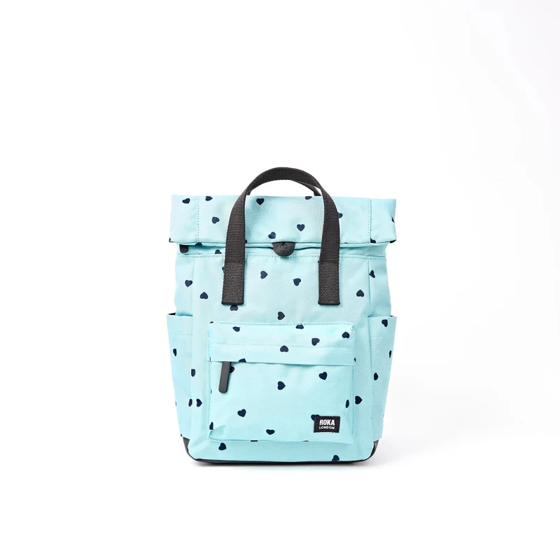 ROKA Canfield Kleine Tasche aus recyceltem Canvas mit Herzmuster