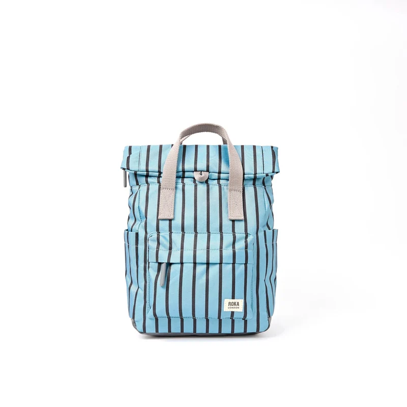 ROKA Canfield Kleine Tasche aus recyceltem Canvas mit blauem Streifen