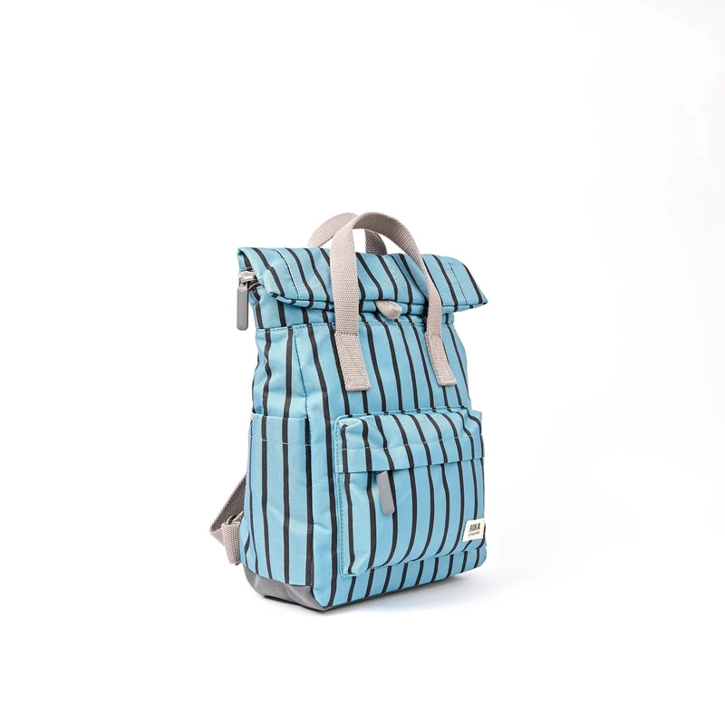 ROKA Canfield Kleine Tasche aus recyceltem Canvas mit blauem Streifen