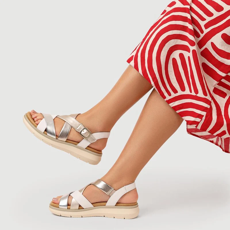 Buckle-Fastened Leather Sandals - DRS41509 / 327 088 - White Multi