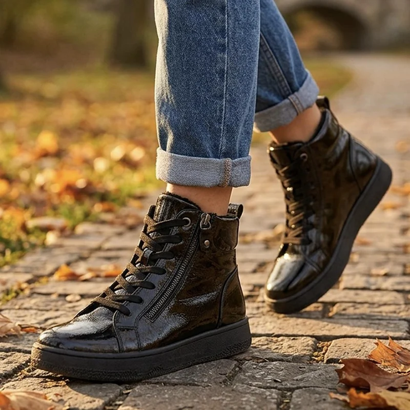 Warm Lined Casual Zip & Lace Ankle Boots - WBINS44020 / 329 968 - Black Patent