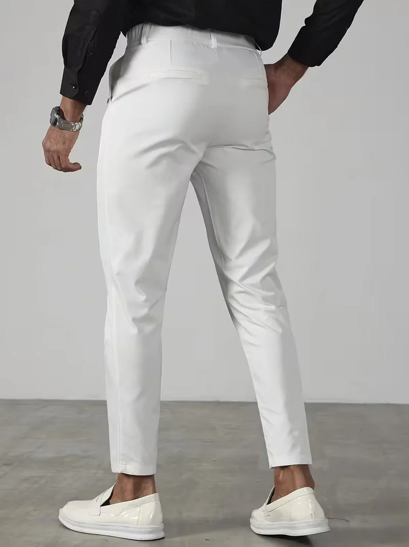 Krsto – High-End-Hosen MIT Hohem Bund