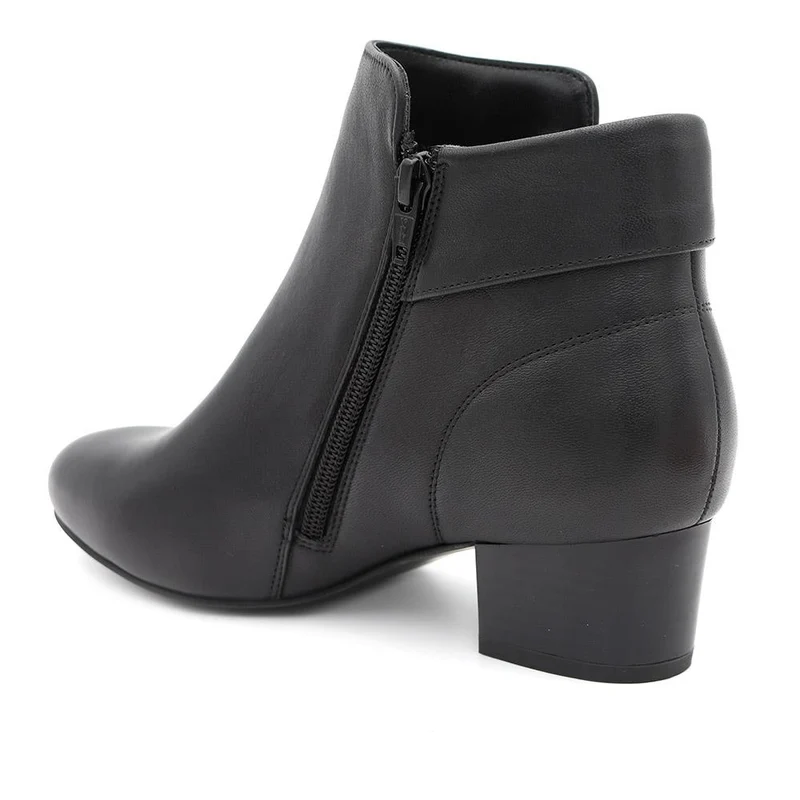 Smart Zip Up Leather Ankle Boots - MAGNU44006 / 330 055 - Black
