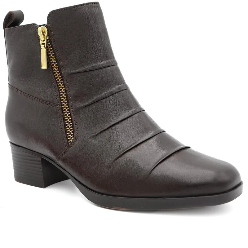 Smart Leather Zip Fasten Block Heel Ankle Boots - MAGNU44009 / 330 058 - Chocolate